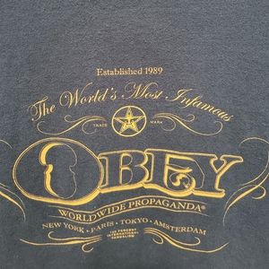 Obey tshirt